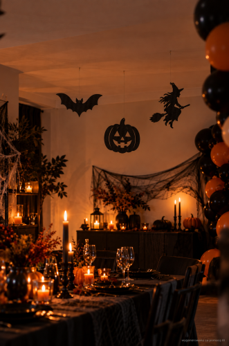 halloween2_1356x2048.png