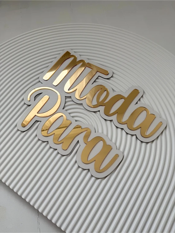 mloda para napis lustrzany zloty 2.png